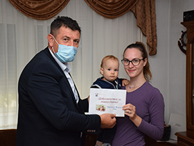 Mladi bračni parovi mogu da računaju na podršku lokalne samouprave